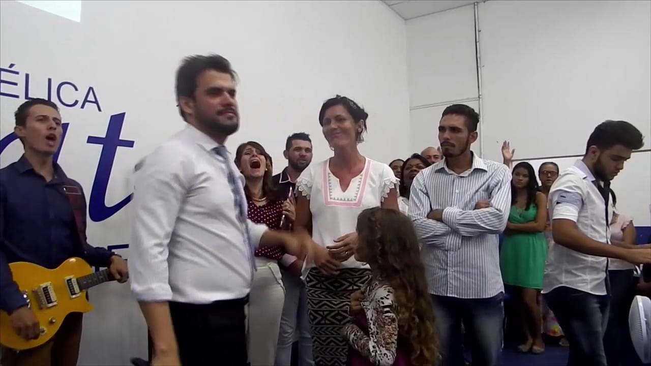 Revelação: criança com câncer não vai cair um fio de cabelo